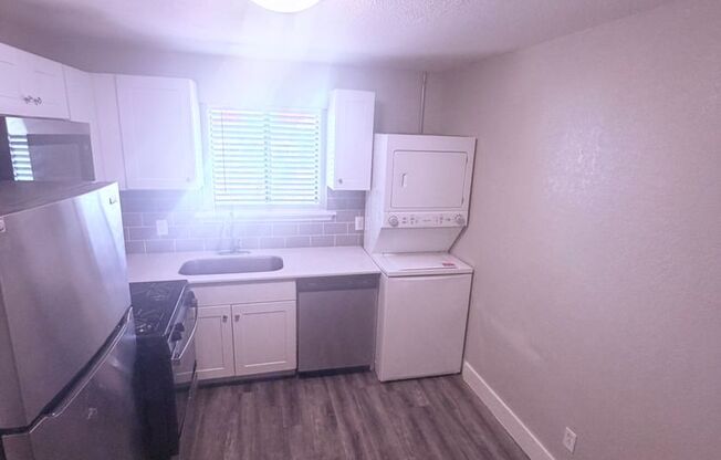 1 bed, 1 bath, 603 sqft, $1,150, Unit 21