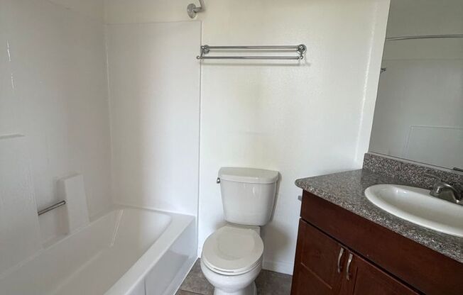 2 beds, 2 baths, 1,000 sqft, $2,498, Unit 303