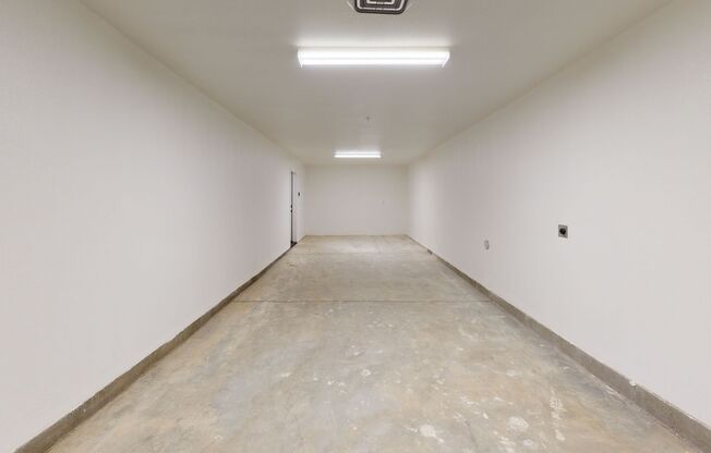2 beds, 2 baths, 1,418 sqft, $5,775, Unit 45