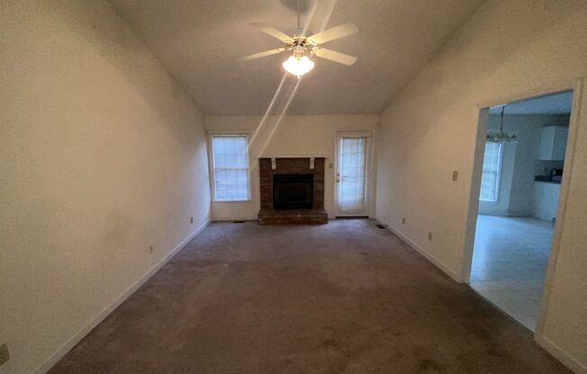 3 beds, 2 baths, $1,550