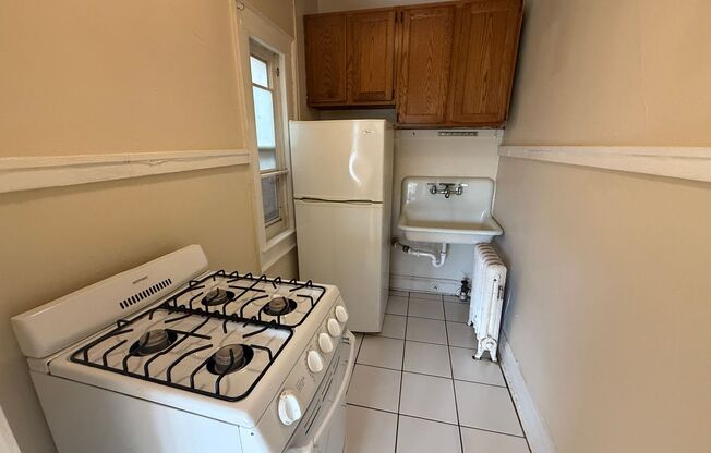 Studio, 1 bath, $845