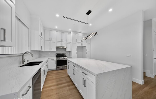 7942 ETHEL AVE