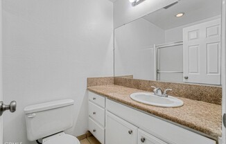 5325 Newcastle Avenue, 322