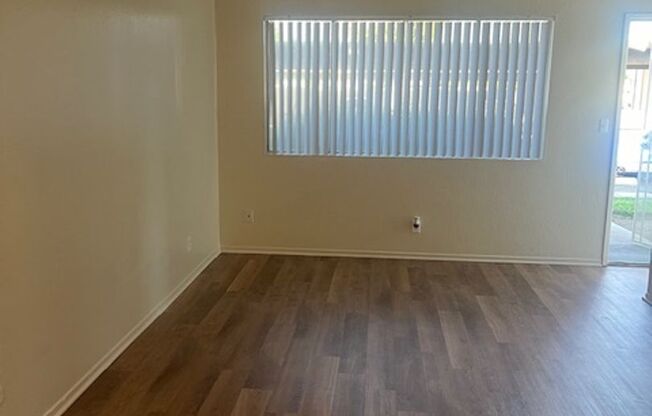 2 beds, 1 bath, 730 sqft, $1,600, Unit 151