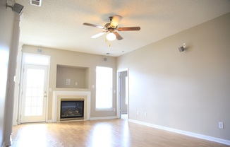 3 beds, 2 baths, $1,699