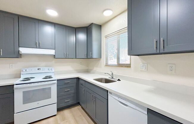 Tamarac Apartments