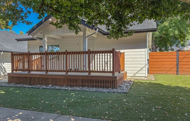 3 Plus Bedroom 2.5 Bathroom NE Salem Home Fully Renovated-Schedule Today !