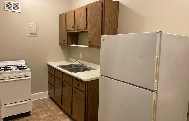 1 bed, 1 bath, 564 sqft, $750, Unit 47