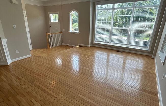 3 Bedroom | 3.5 Bathroom End Unit Morrisville Townhome