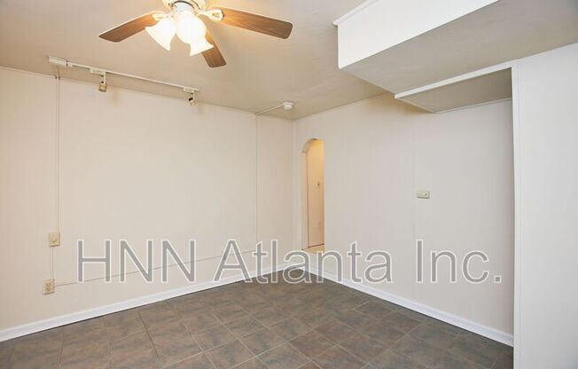 1337 BRIARWOOD DR NE