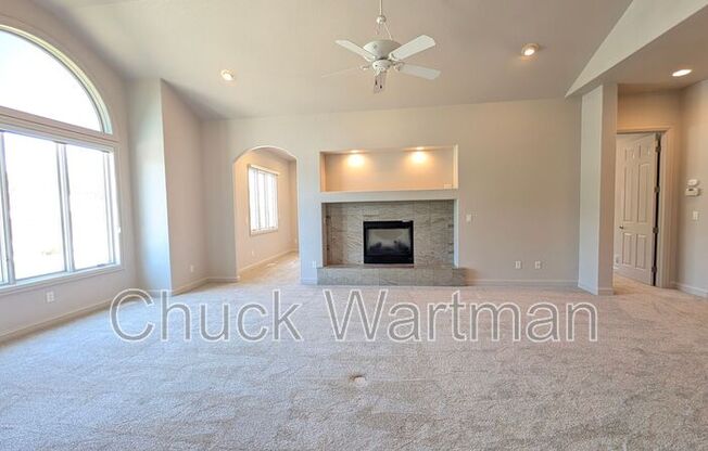 2795 STONEWALL HTS
