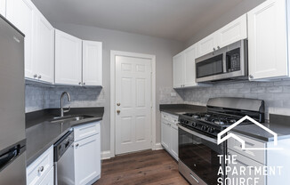 5744 N. Winthrop