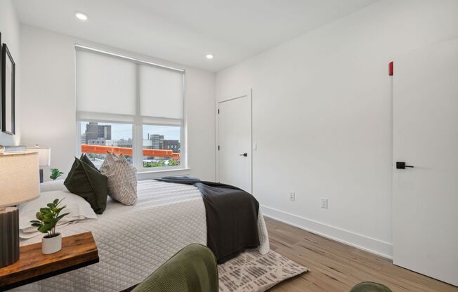 2 beds, 2 baths, 1,000 sqft, $1,795, Unit 203