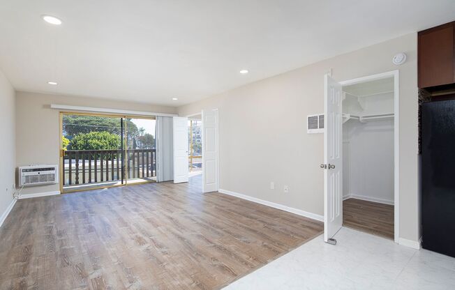 Villa Capri Apartments