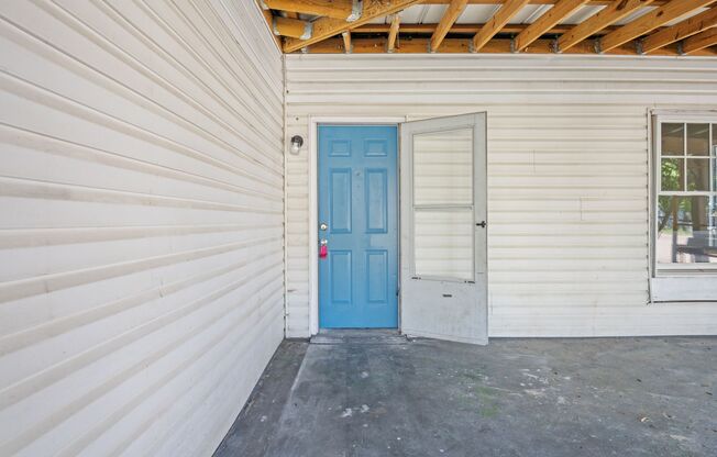 Large Highland Park 4 Bedroom