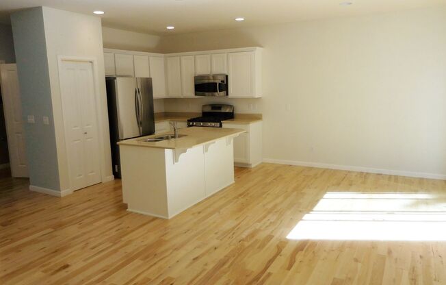 4Bd/2.5Ba Bothell Home