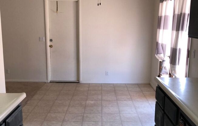 3 BEDROOM APPLE VALLEY HOME