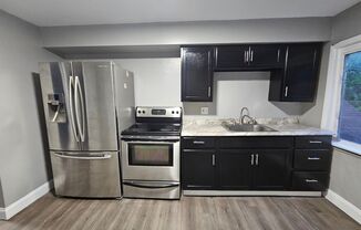 Small 2 bedroom 1 bath apartment for rent!
