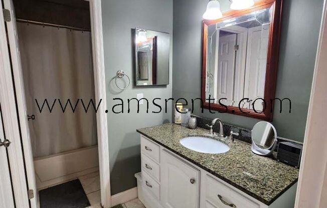 2 beds, 1.5 baths, $1,650, Unit UNIT 239