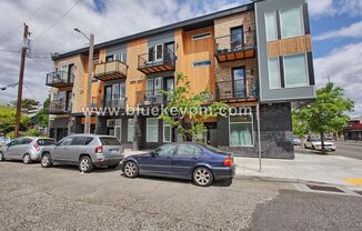 1 bed, 1 bath, 645 sqft, $1,495