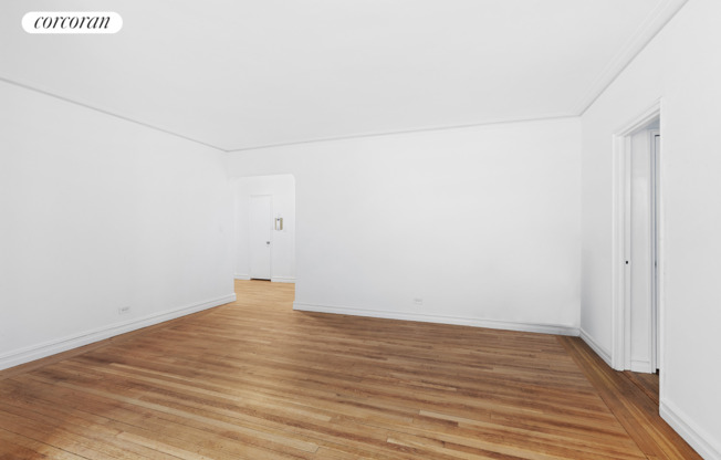 222 E 35 ST
