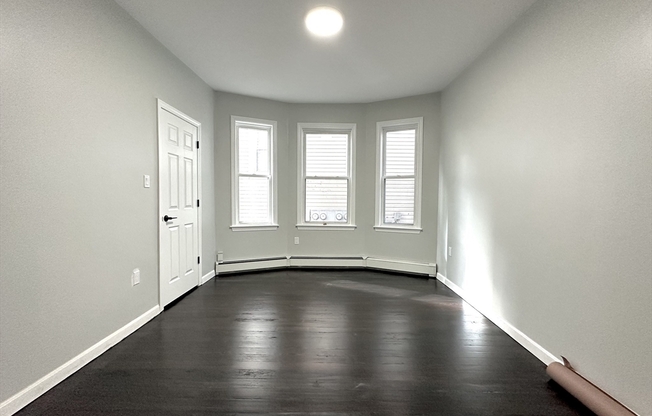 11 PRIESING ST