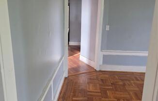 2 beds, 1 bath, 700 sqft, $3,104, Unit 4F