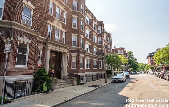 112 Jersey St. 4S