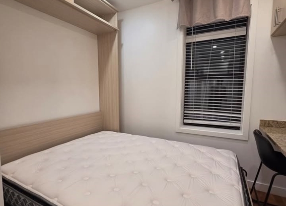 Studio, 1 bath, $1,495, Unit 13