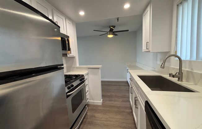 1 bed, 1 bath, 850 sqft, $2,598, Unit 411