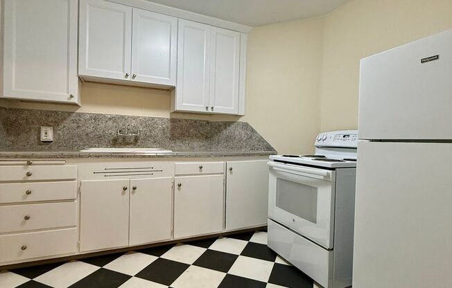 1 bed, 1 bath, $1,299, Unit 3