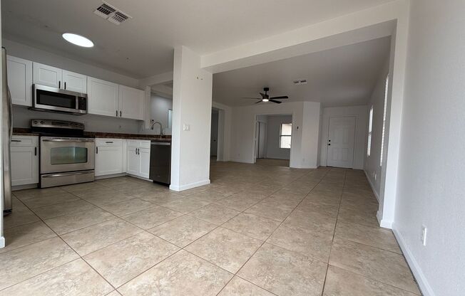 El Mirage 3 bed, 1 bath, 2 car garage, Fresh paint and carpet