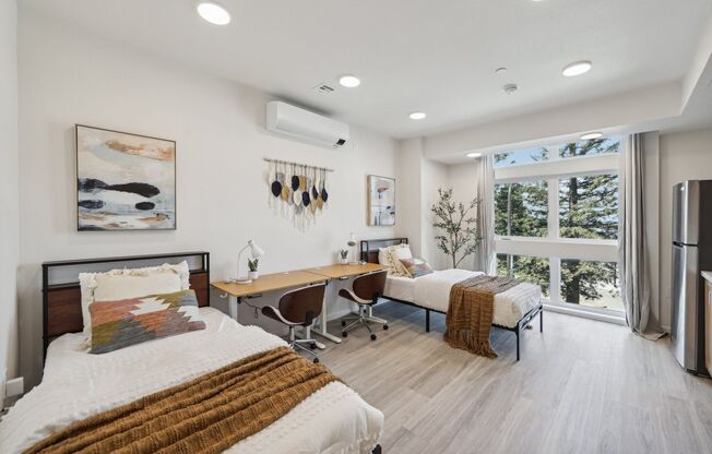 Studio, 1 bath, 310 sqft, $2,395, Unit 411