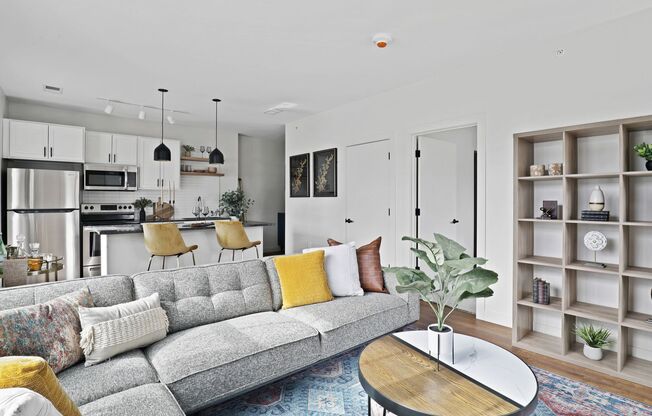 1 bed, 1 bath, 747 sqft, $1,420, Unit 210