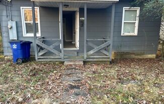 2 beds, 1 bath, $725