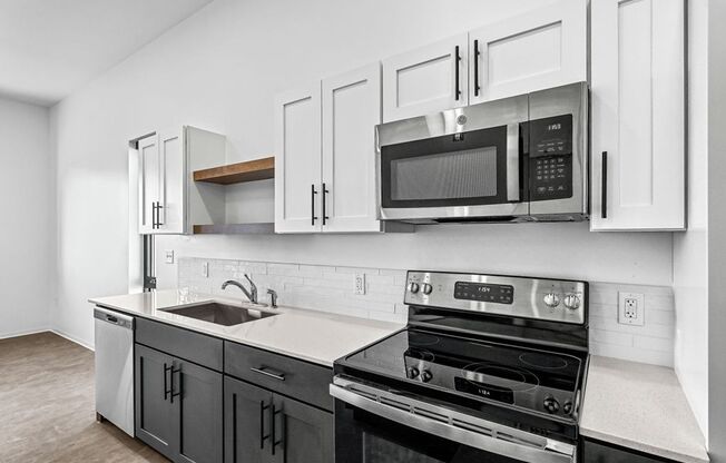 1 bed, 1 bath, 620 sqft, $1,425, Unit 3213