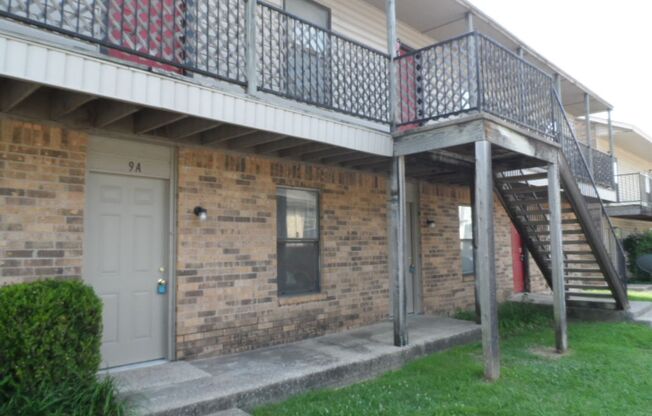 1 bed, 1 bath, 550 sqft, $795, Unit 8A