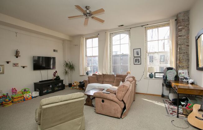 116-118 Arch Street, LLC