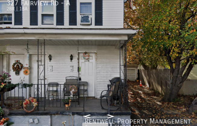 2 beds, 1 bath, $1,299