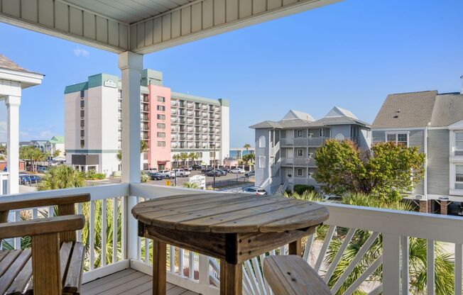 5 beds, 3 baths, 2,000 sqft, $2,850, Unit 2nd Row Home w/Private Pool and Ocean Views