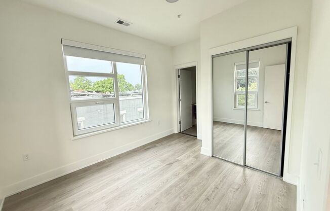 2 beds, 2 baths, 701 sqft, $2,999, Unit 301