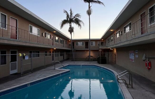 1 bed, 1 bath, 750 sqft, $1,775, Unit 12