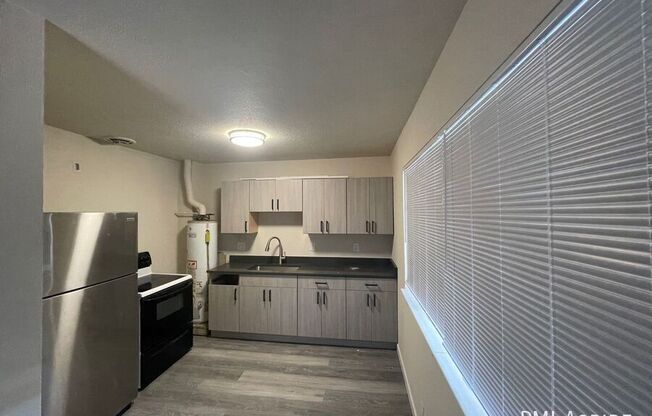 2366 EMPORIA ST