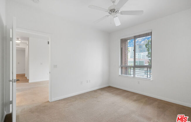 3 beds, 2 baths, 1,213 sqft, $3,600, Unit 209