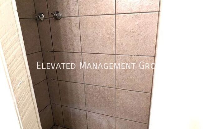1024 ALVARADO DR SE