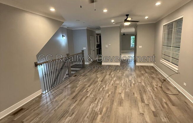 3014 W WARREN BLVD