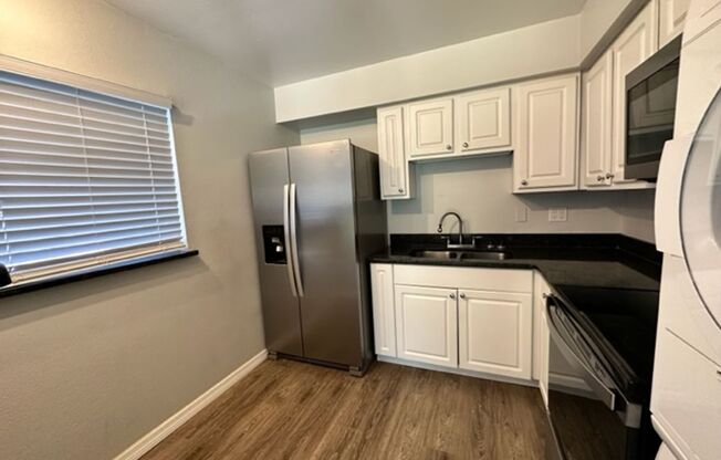 2 beds, 1 bath, $1,850, Unit Ringling 1028