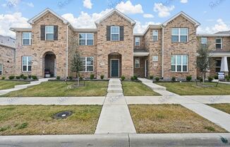 3 Bedroom Townhome In Vibrant Mesquite Community!!