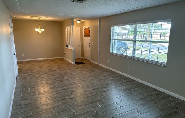 3 bed 2 bath home available