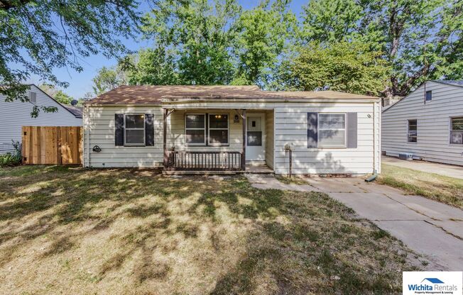 3 Bedroom 1 bathroom House